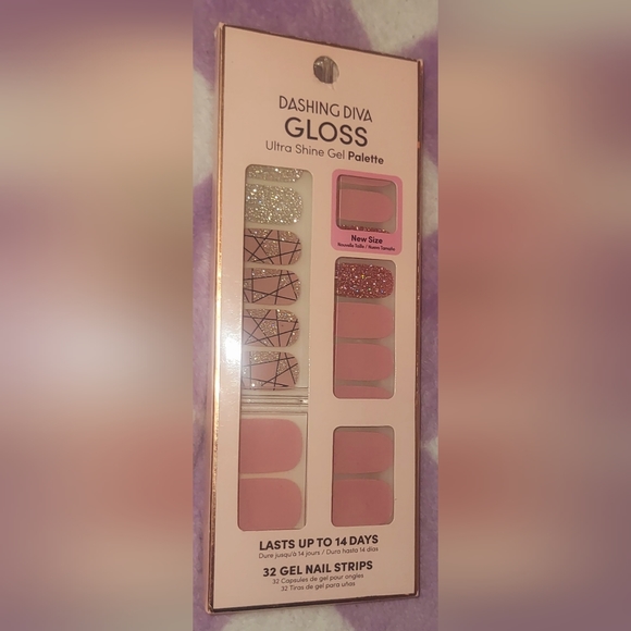 NWB Dashing Diva nail palettes(3 pk bundle) - Picture 4 of 4